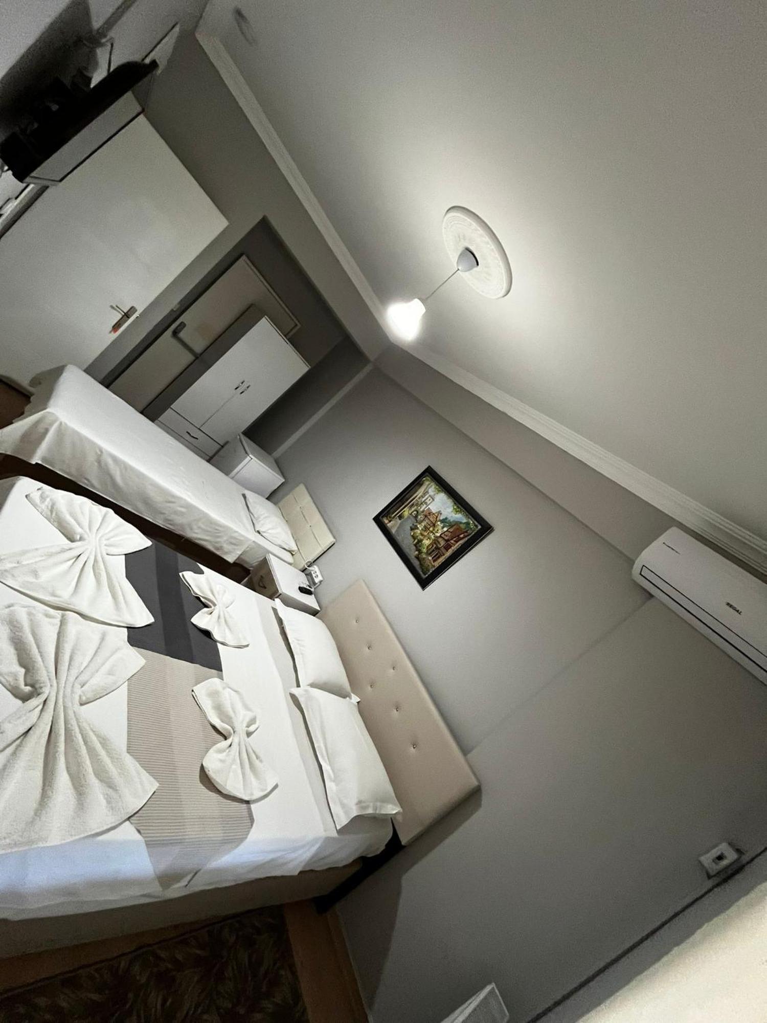 Mht Otel Одрин Екстериор снимка